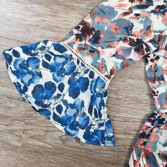 Vintage America Blue and Pink Floral Blouse - Picture 10 of 12